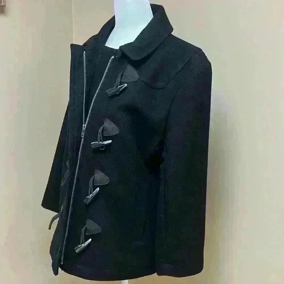 GAP Wool Coat with Zipper and Button Closure - Picture 4 of 10